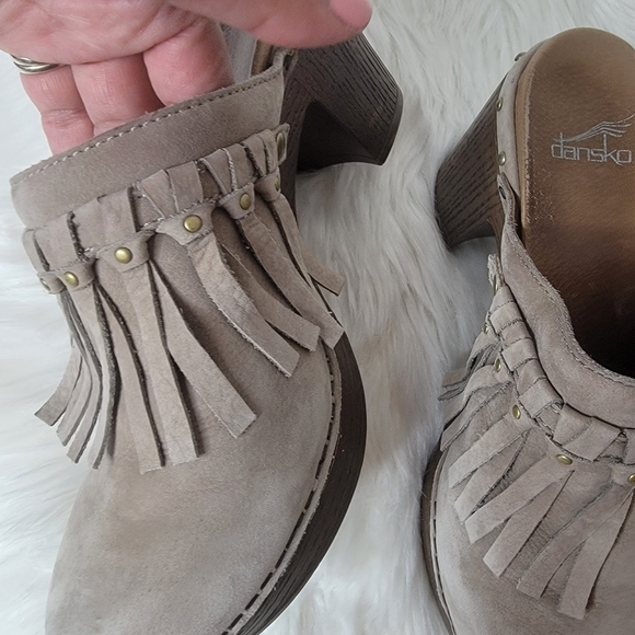 Dansko Clogs - Picture 4 of 12